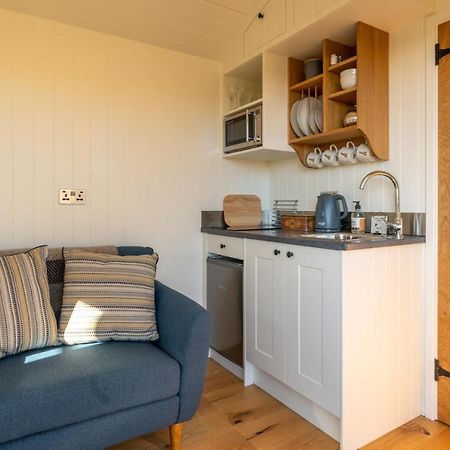 Scalderskew Shepherds Hut Gosforth  Εξωτερικό φωτογραφία